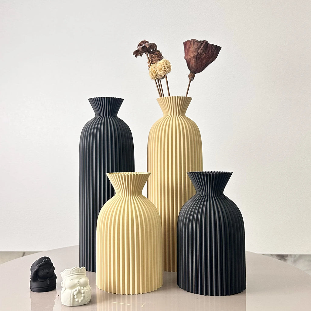 Wavy Pattern Decorative Vase Set